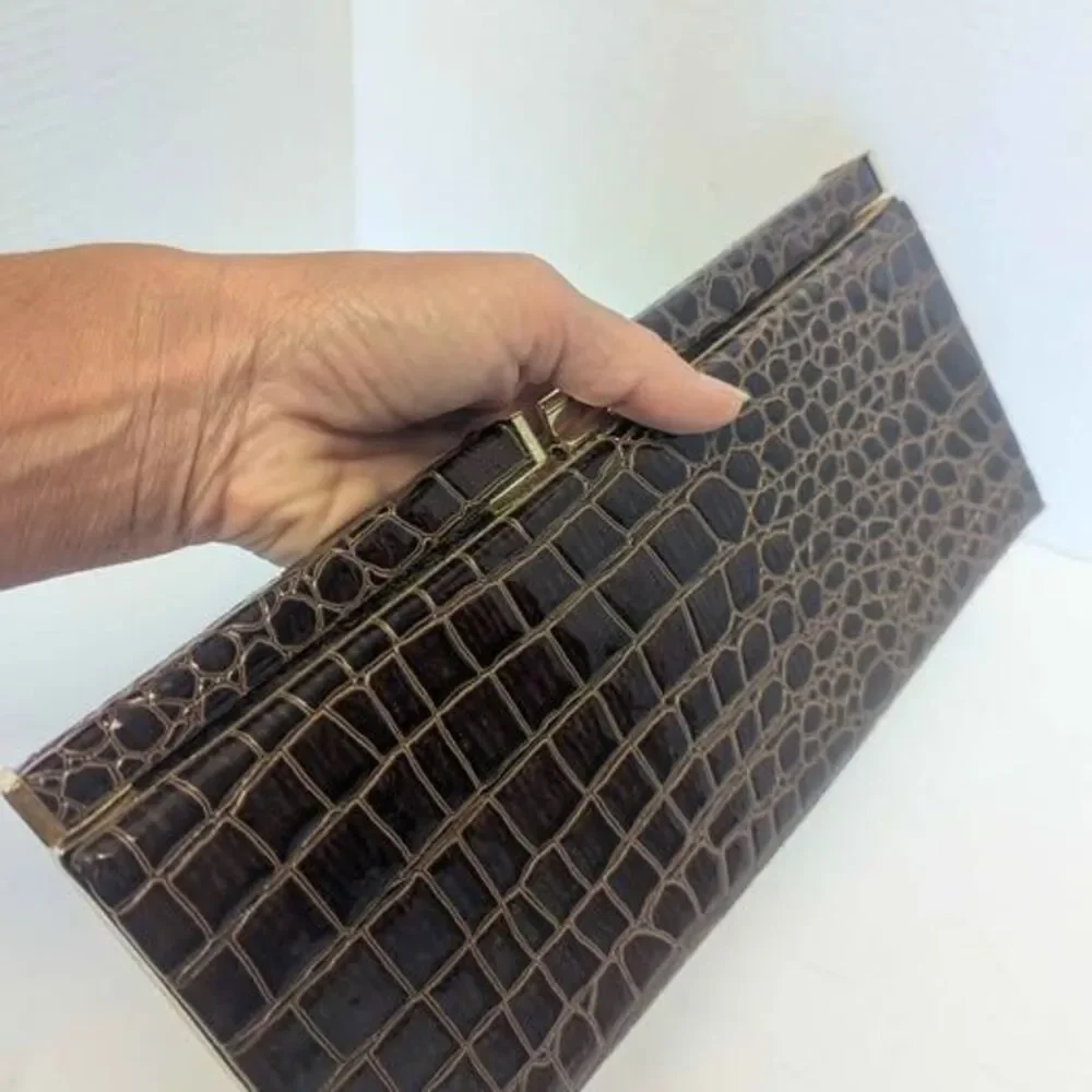 Vintage Joan Rivers Classics Brown Croc Envelope Clutch Purse for Her 11x4.5x.1